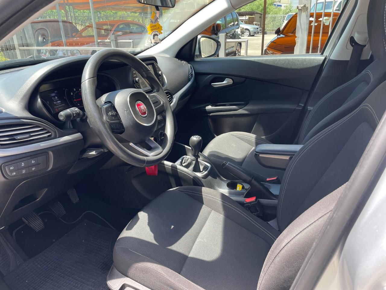 Fiat Tipo 1.3 Mjt S&S 5 porte Easy NEO PATENTATI