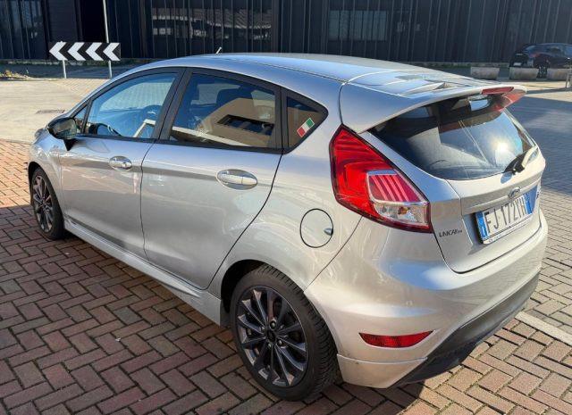 FORD Fiesta 1.5 TDCi 75CV 5 porte ST-Line