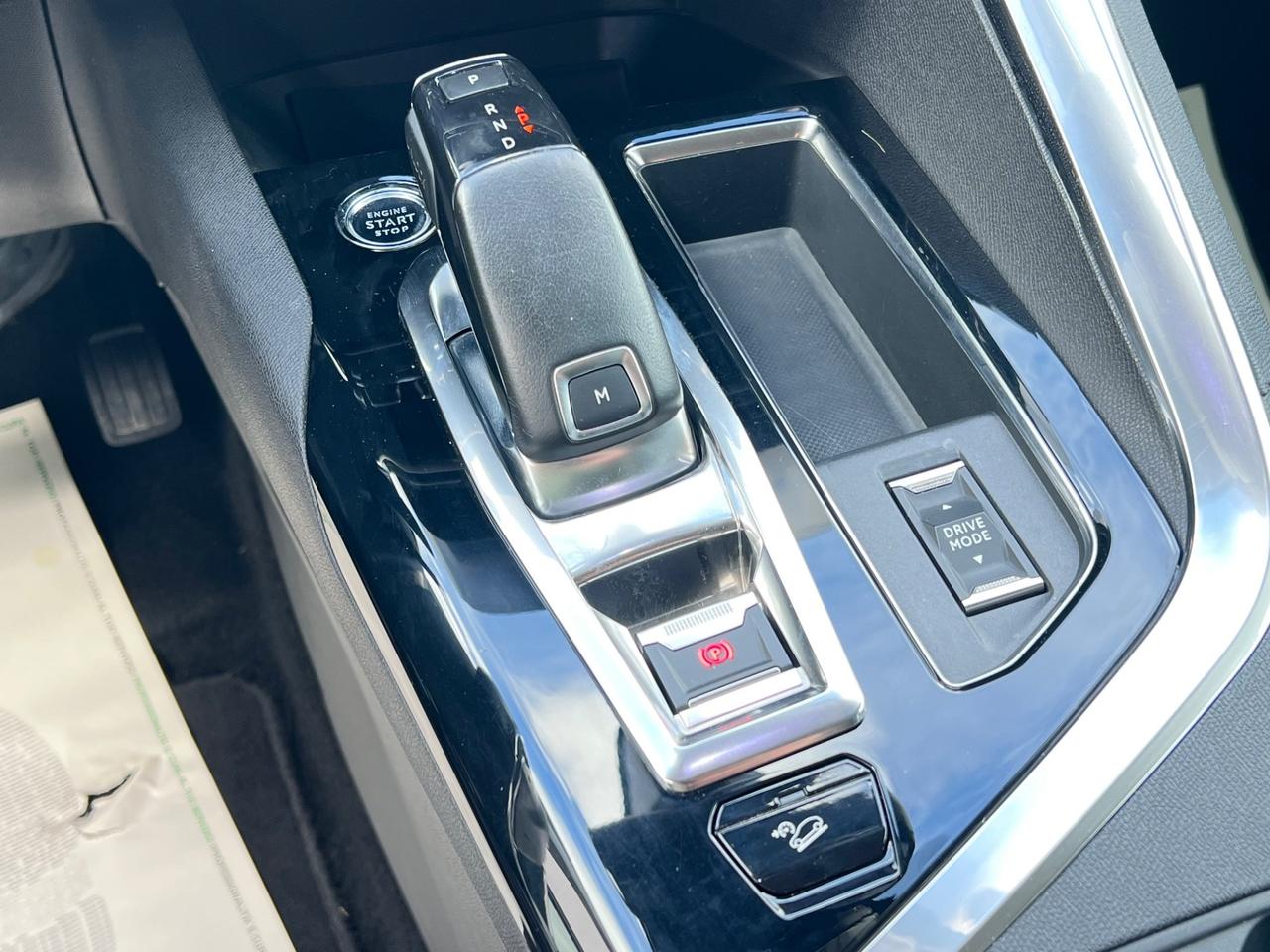 Peugeot 3008 HDi 130 EAT8 Allure Pack