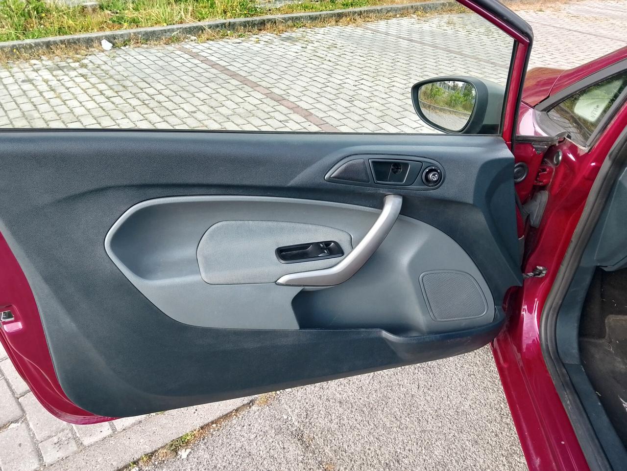 Ford Fiesta Fiesta+ 1.4 3 porte Bz.- GPL