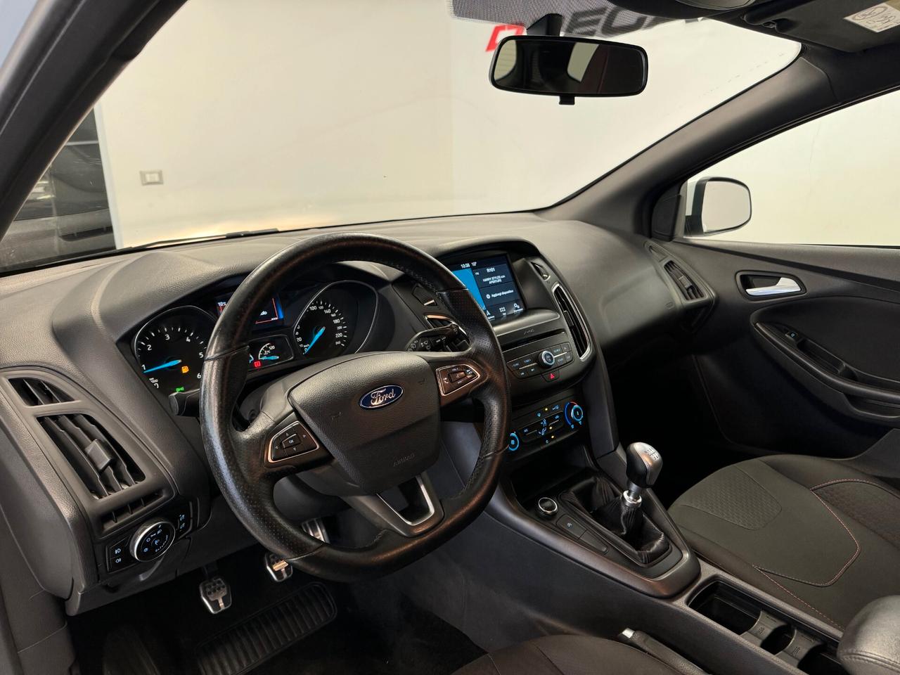 Ford Focus 1.5 TDCi 120 CV Start&Stop SW ST Line PACK SPORT