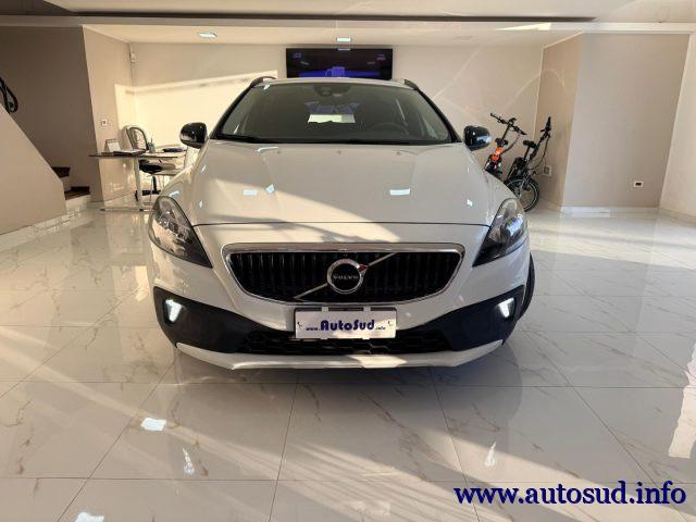 VOLVO V40 Cross Country D2 Geartronic