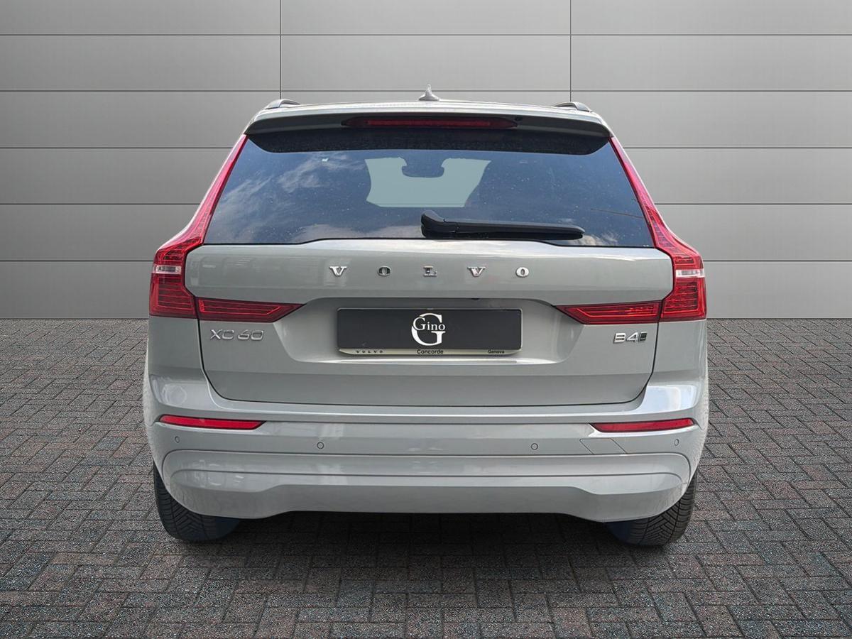 VOLVO XC60 2.0 b4 Core awd auto