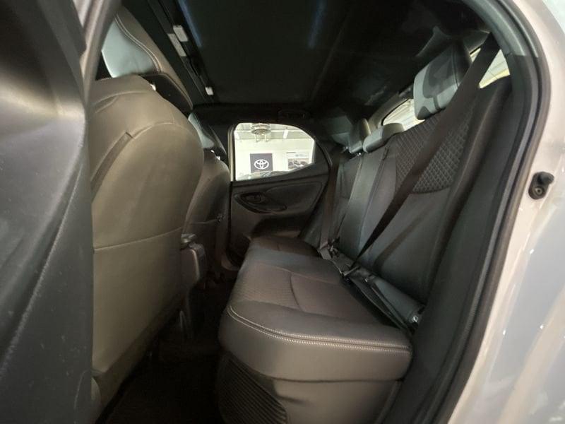 Toyota Yaris Hybrid Lounge MY22