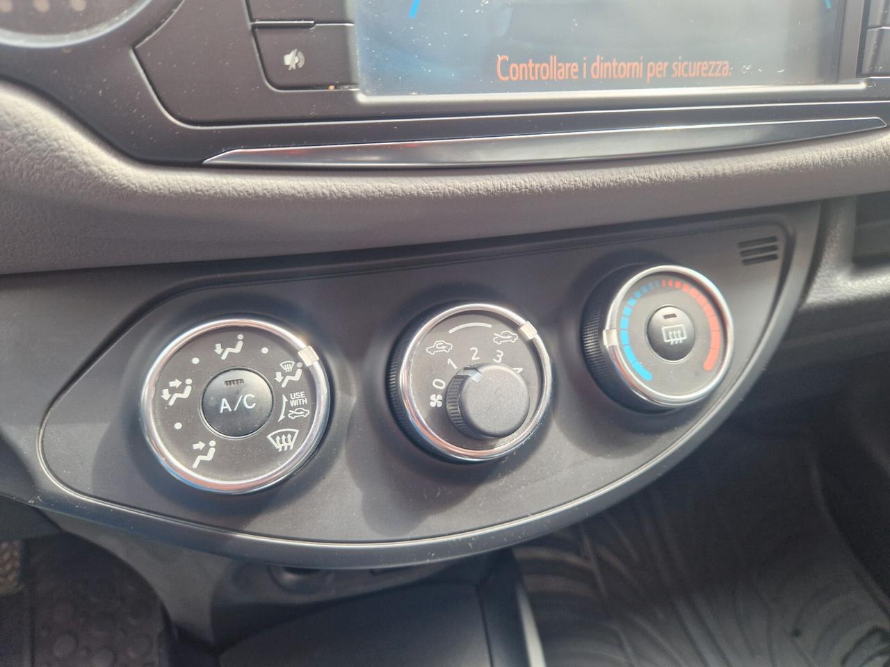 Toyota Yaris 1.0 69cv 5 porte Active