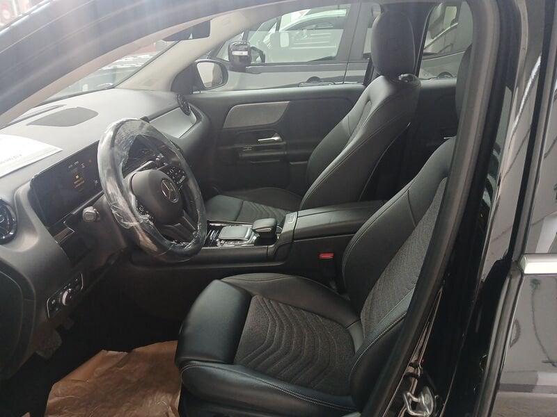Mercedes-Benz GLA (H247) 180 d Automatic Business