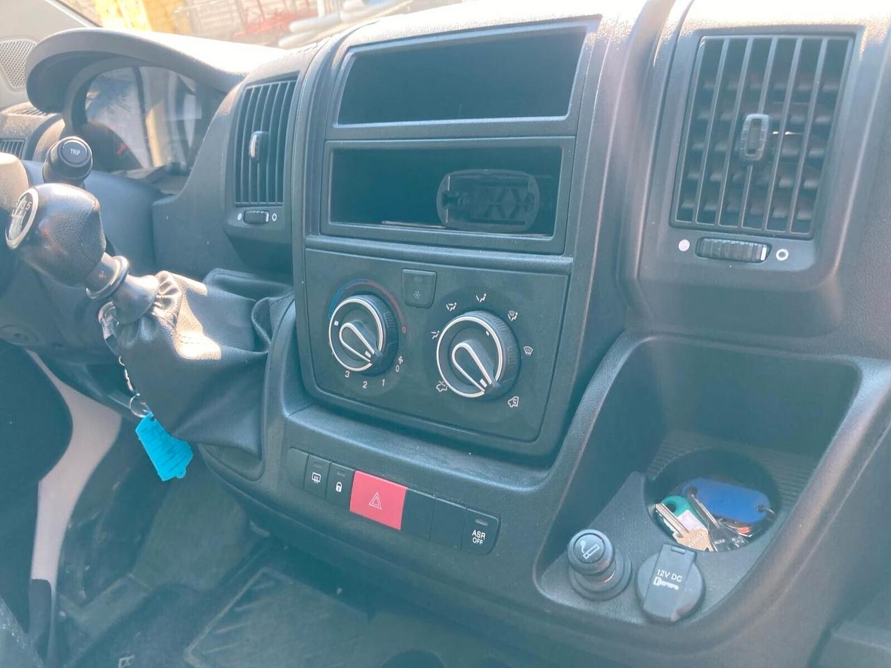 Peugeot Boxer 335 2.2 BlueHDi 140 PM Cassonato Ribaltabile Trilaterale