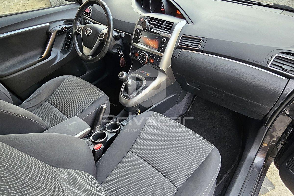 TOYOTA Verso 1.6 D-4D Active 7 posti