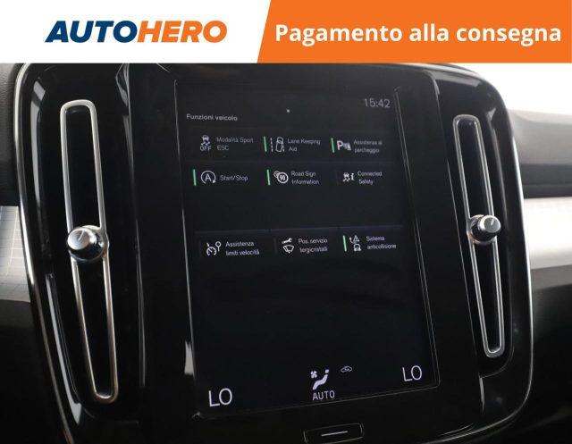 VOLVO XC40 D3 Momentum Pro