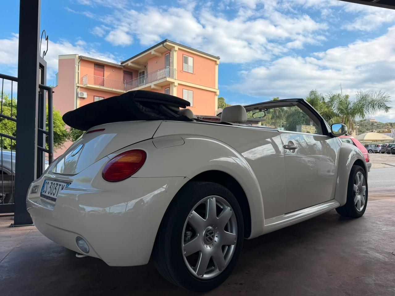 Volkswagen New Beetle 1.9 TDI 101CV Cabrio