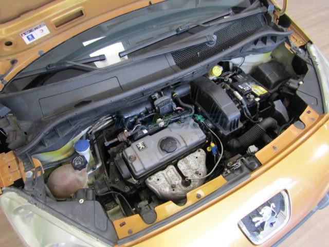 PEUGEOT 1007 1.4 Happy 73 CV NEOPATENTATI