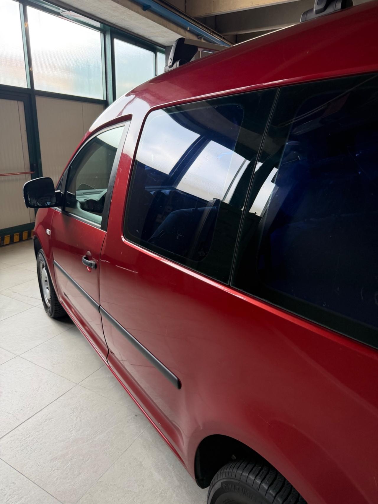 Volkswagen CADDY 1.9 16V TDI HIGHLINE