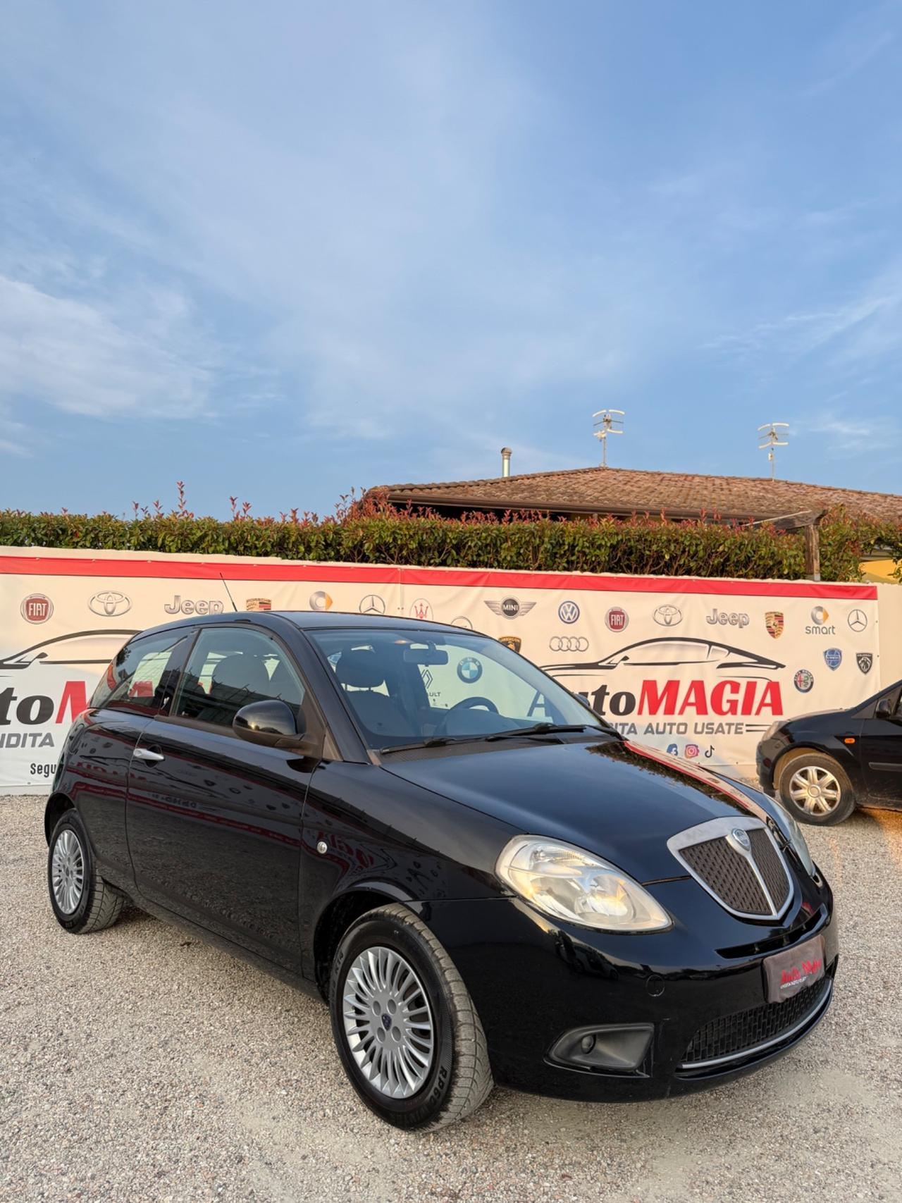 Lancia Ypsilon 1.2 69 CV Diva