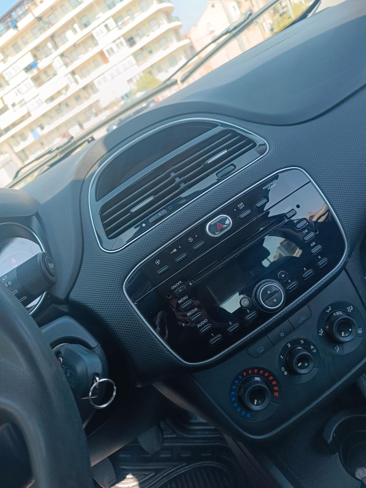 Fiat Punto 95 cv 70 kw 1.3 mjt