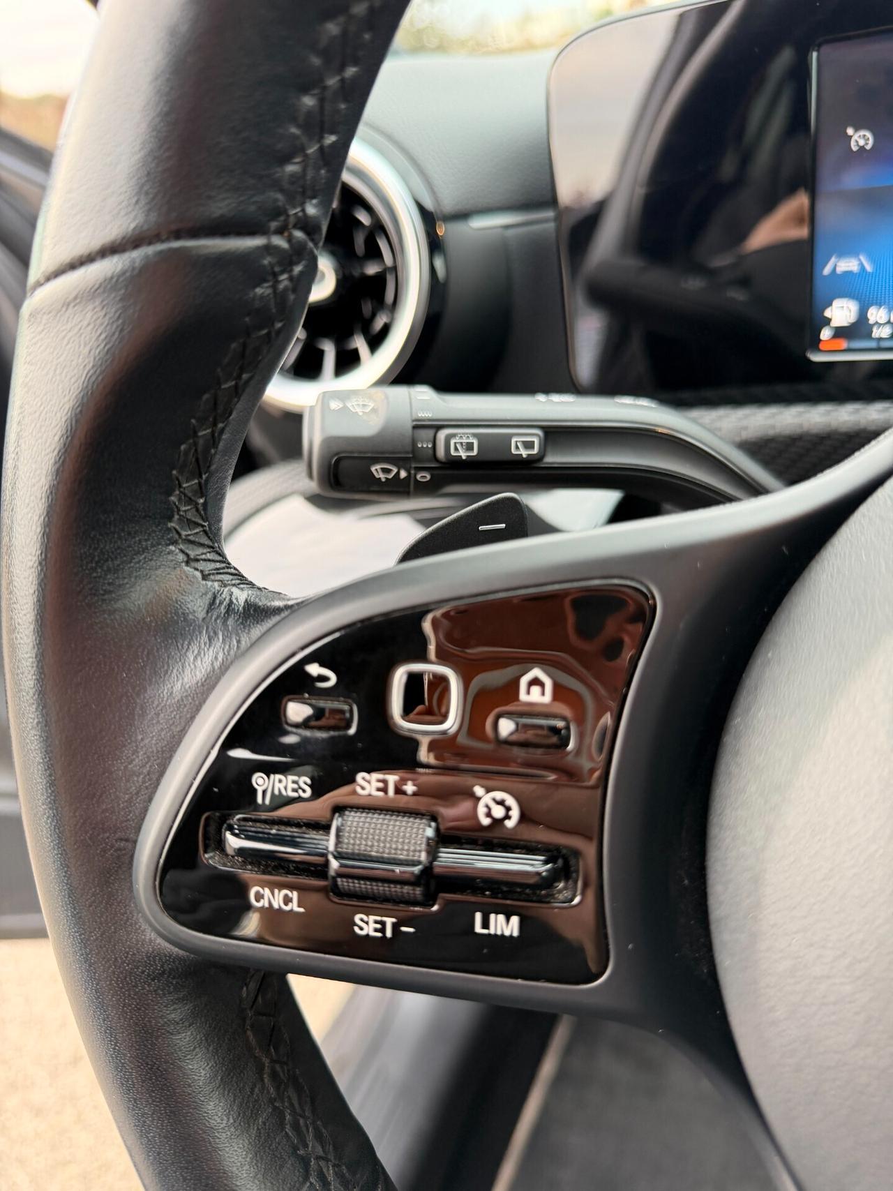 Mercedes-benz A 180 d Automatic 116cv auto 32.000km