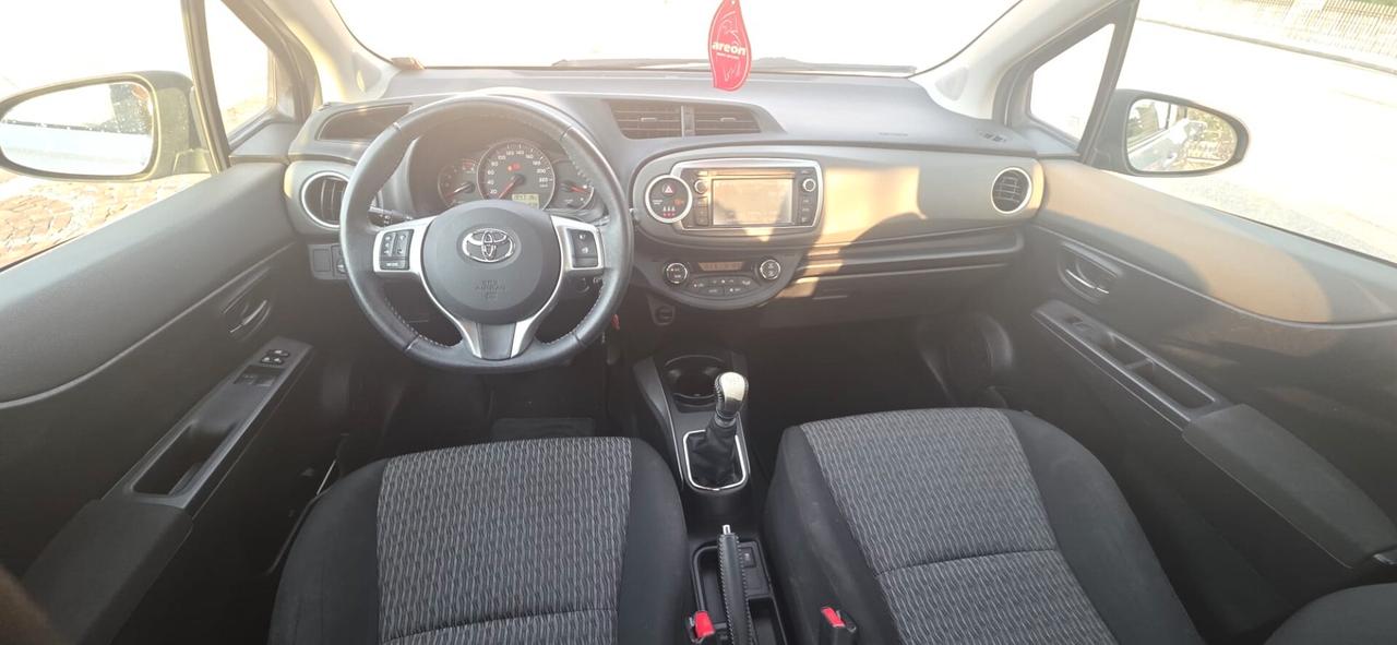 Toyota Yaris 1.4 D-4D 5 porte Lounge