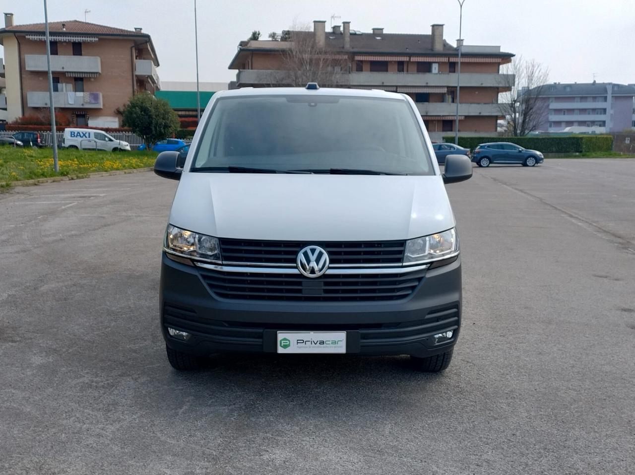 Volkswagen Transporter AUTOCARRO- PASSO LUNGO-6 POSTI-CAMBIO MANUALE