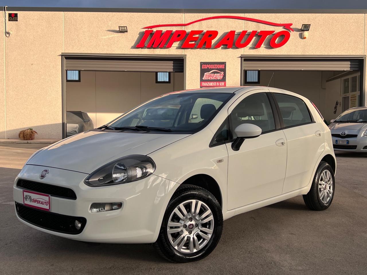 Fiat Punto 1.4 Natural Power Lounge TAGLIANDATA