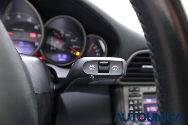 PORSCHE 997 911 CARRERA 4 COUPÉ TETTO APRIBILE