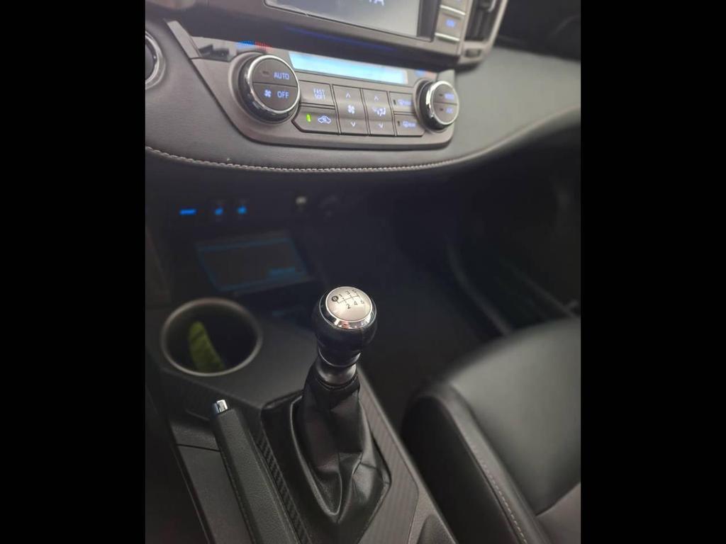 Toyota RAV4 5 Porte 2.0 D-4D Lounge 4WD MT