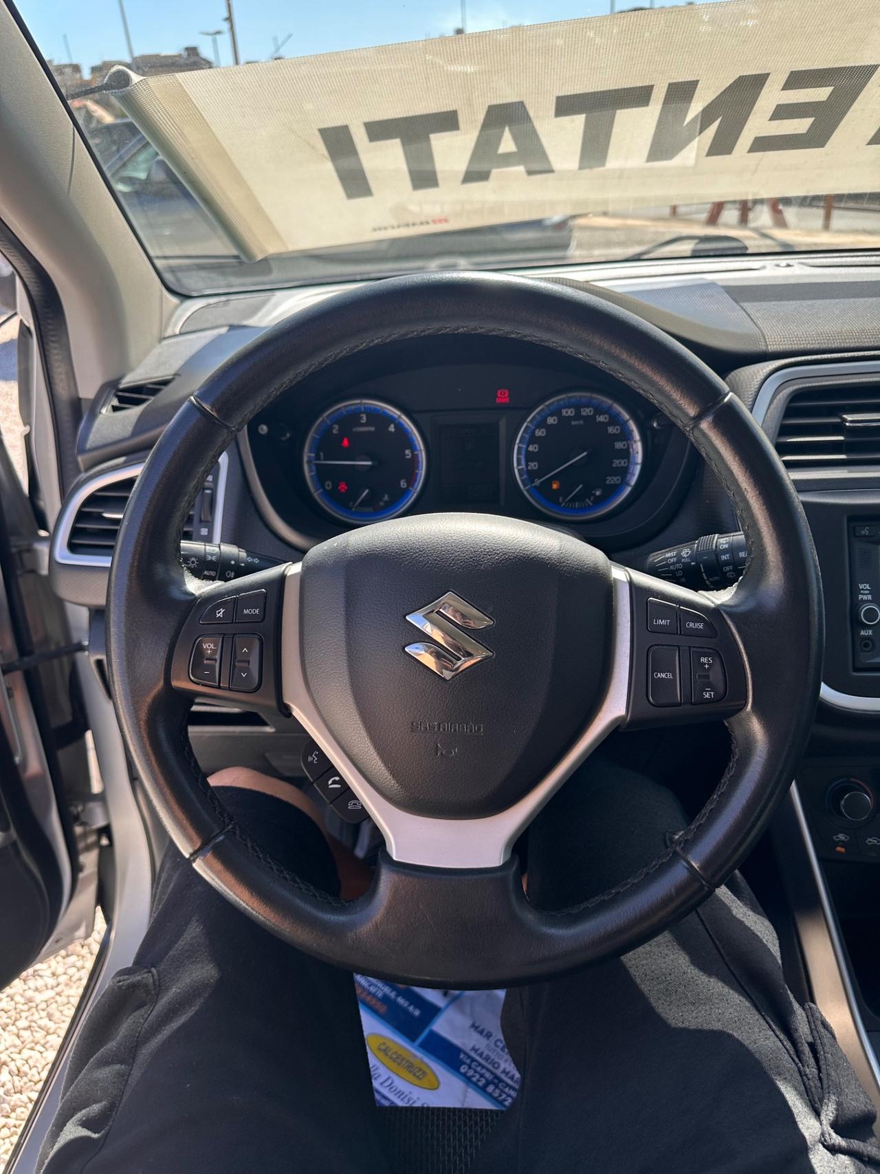 Suzuki S-Cross 1.6 DDiS 4WD All Grip Top
