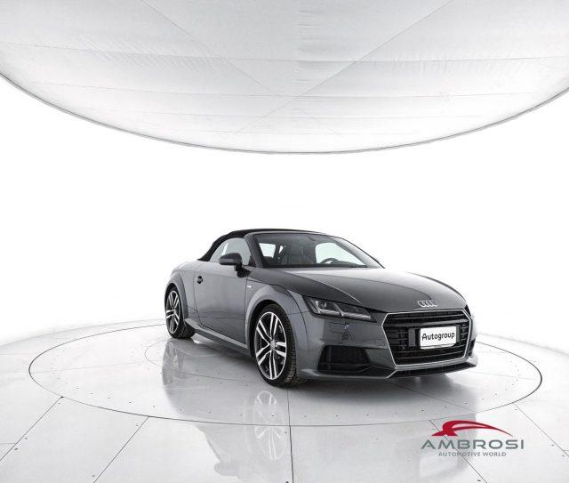 AUDI TT 1.8 TFSI S line