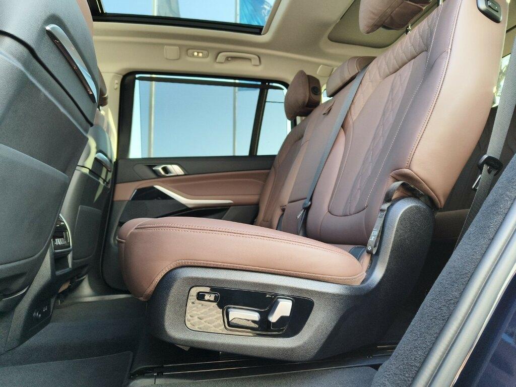 BMW X7 40 i Mild Hybrid 48V xDrive Steptronic