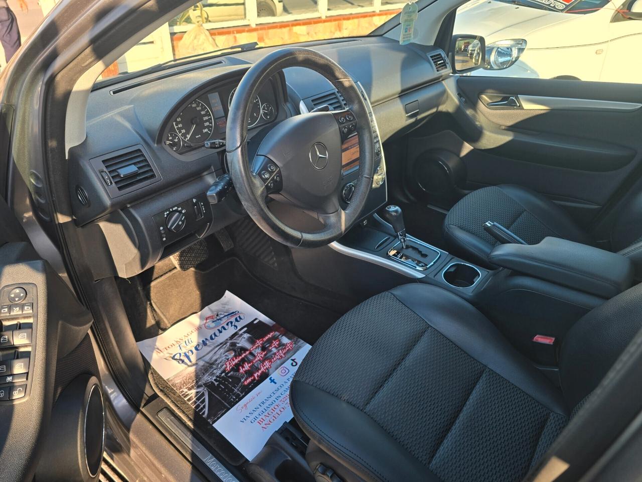 Mercedes-benz A 180 CDI BlueEFFICIENCY Automatic Premium