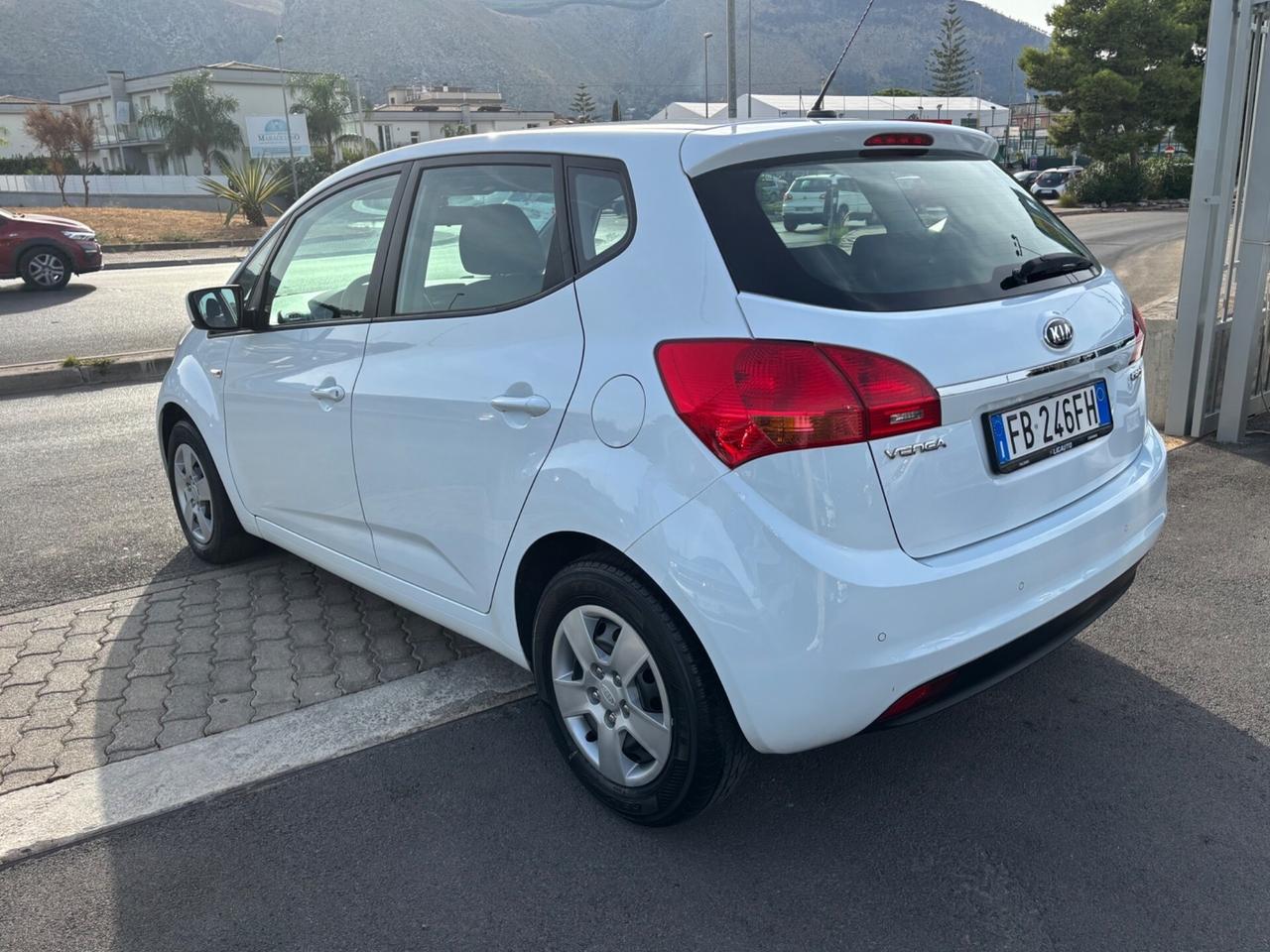 Kia Venga 1.4 CRDi 90CV Cool
