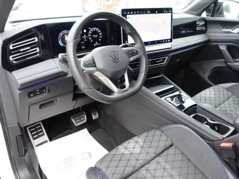 Volkswagen Tiguan Volkswagen Tiguan 2.0 TDI 4Motion 193cv DSG R-Line Plus Black Style MATRIX GANCIO CAMERA