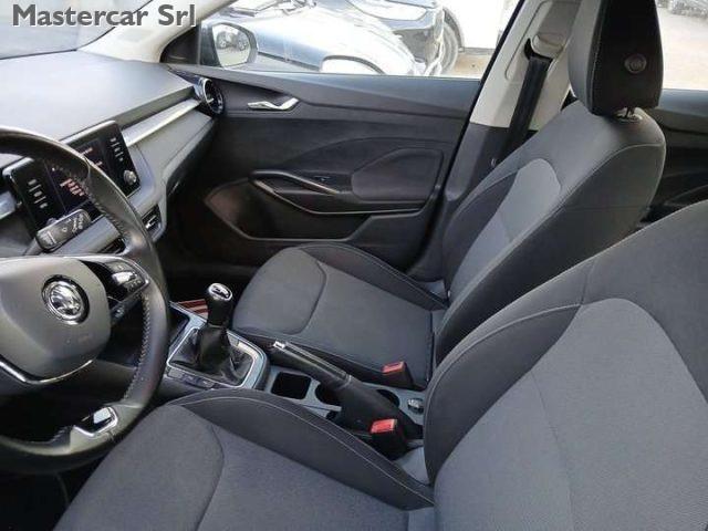 SKODA Fabia NEOPATENTATI 2022 1.0 mpi evo Ambition TG: GM101VP