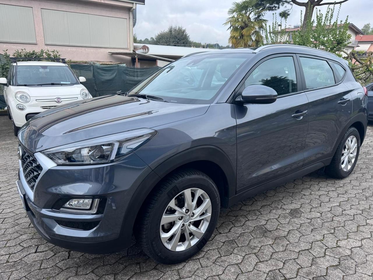 Hyundai Tucson 1.6 CRDi Exellence*EURO6*NAVI*CERCHI