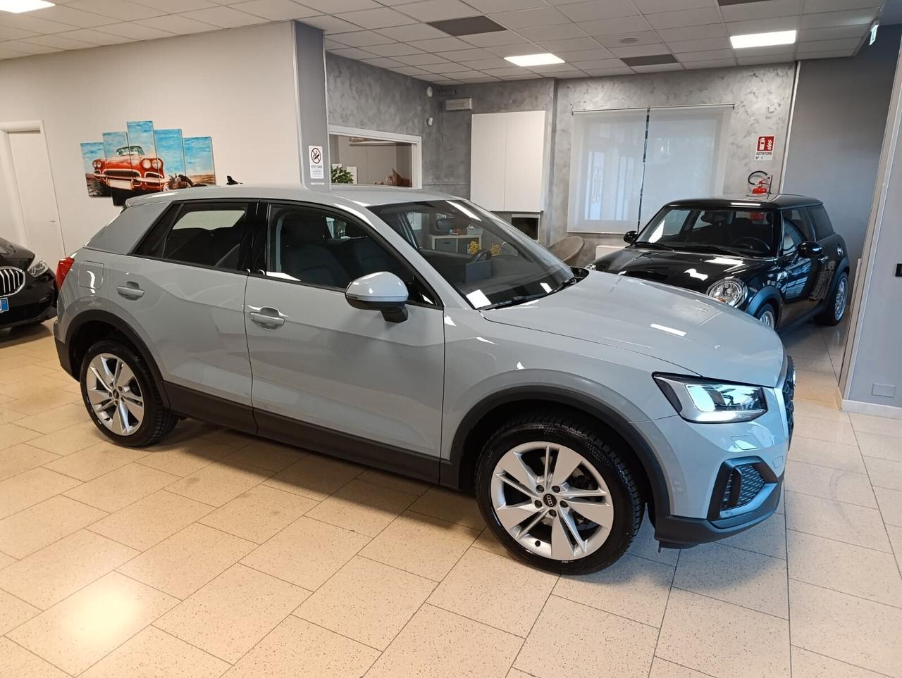 Audi Q2 35 TDI S tronic Business