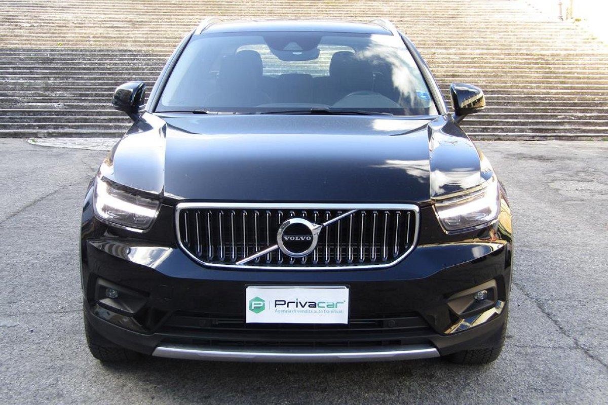 VOLVO XC40 T4 Recharge Plug-in Hybrid R-design