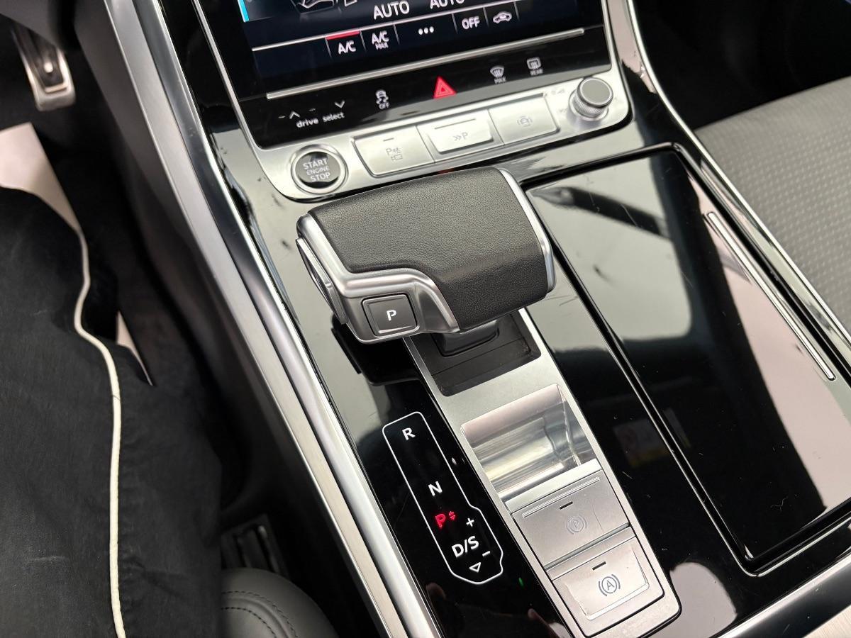 AUDI Q8 50 TDI 286CV QUATTRO S-LINE UNICO PROP/ TETTO/ MATRIX/ BANG&OLUFSEN/ TELECAMERE 360°