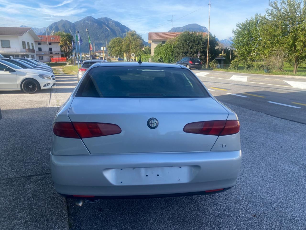 Alfa Romeo 166 2.4 JTD Progression