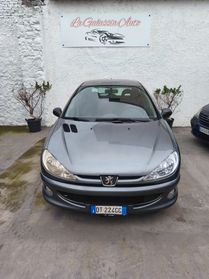 Peugeot 206 1.4 5p. Enfant Terrible