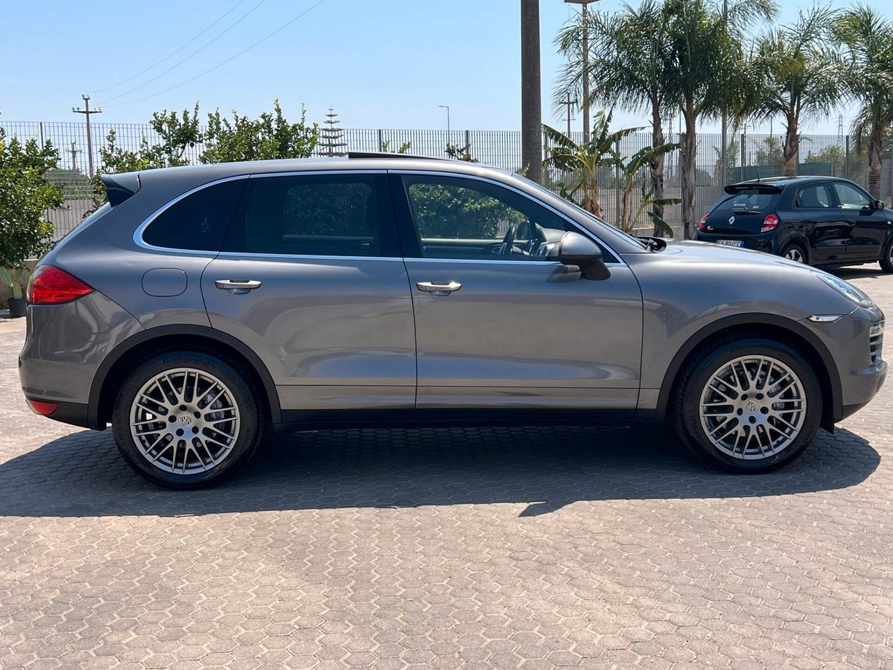 Porsche Cayenne 3.0 Diesel 245CV no superbollo
