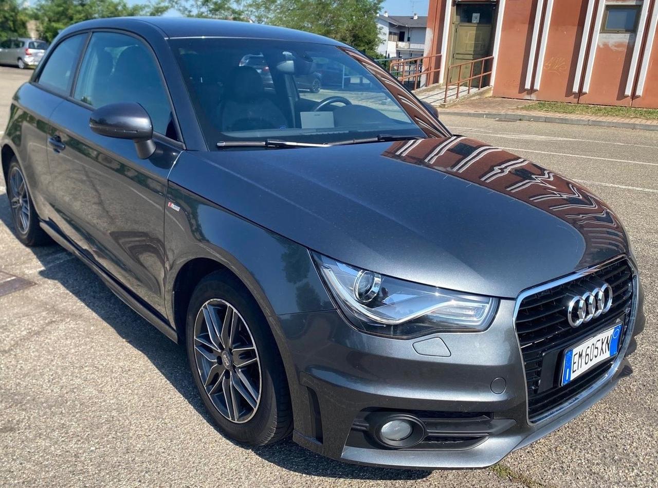 Audi A1 1.6 TDI 105 CV Sline