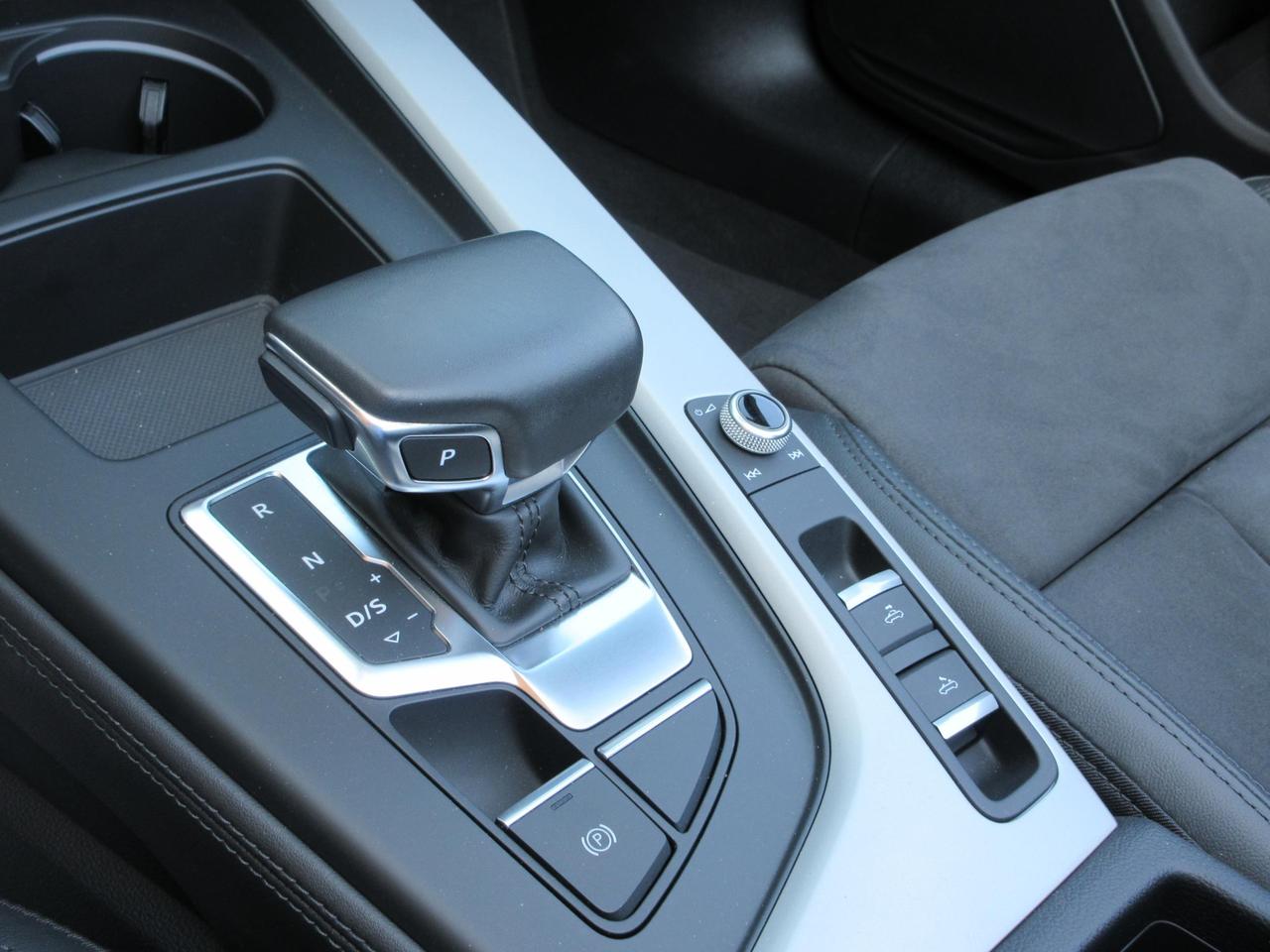 Audi A5 Cabrio 35 2.0 tdi mhev 163cv s-tronic