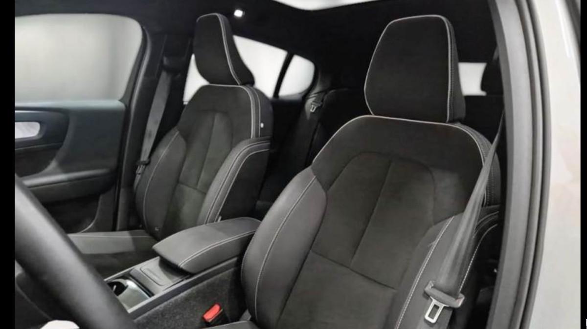VOLVO C40 Recharge Twin Motor Awd 1St Edition