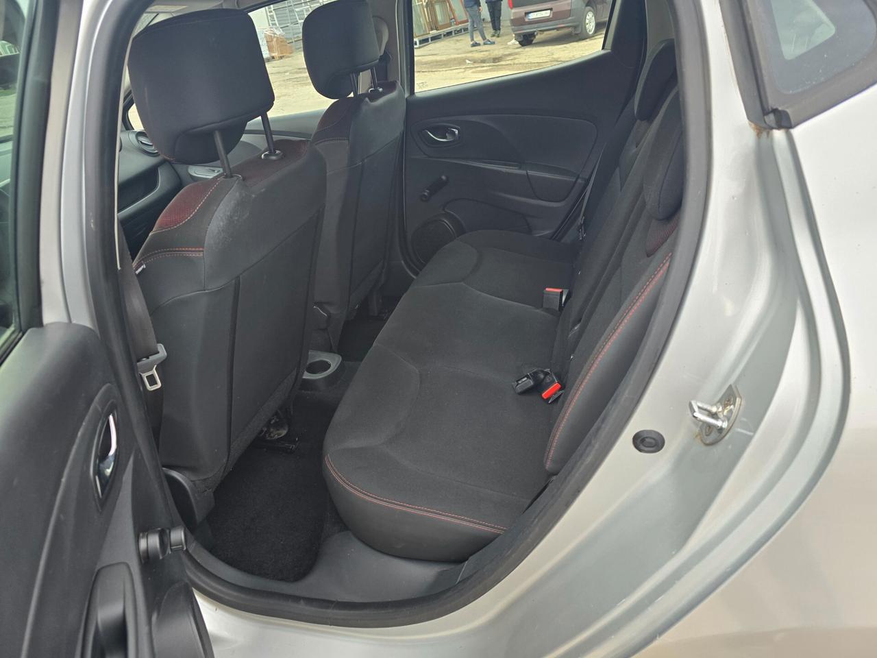 Renault Clio 1.2 75CV 5 porte Wave