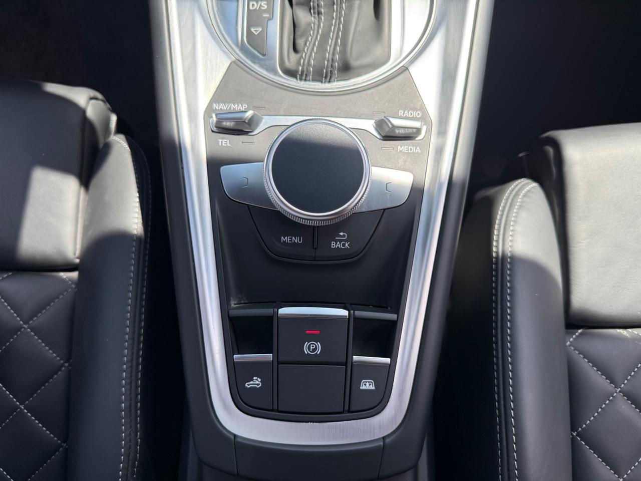 Audi TT Roadster 45 TFSI S tronic S line
