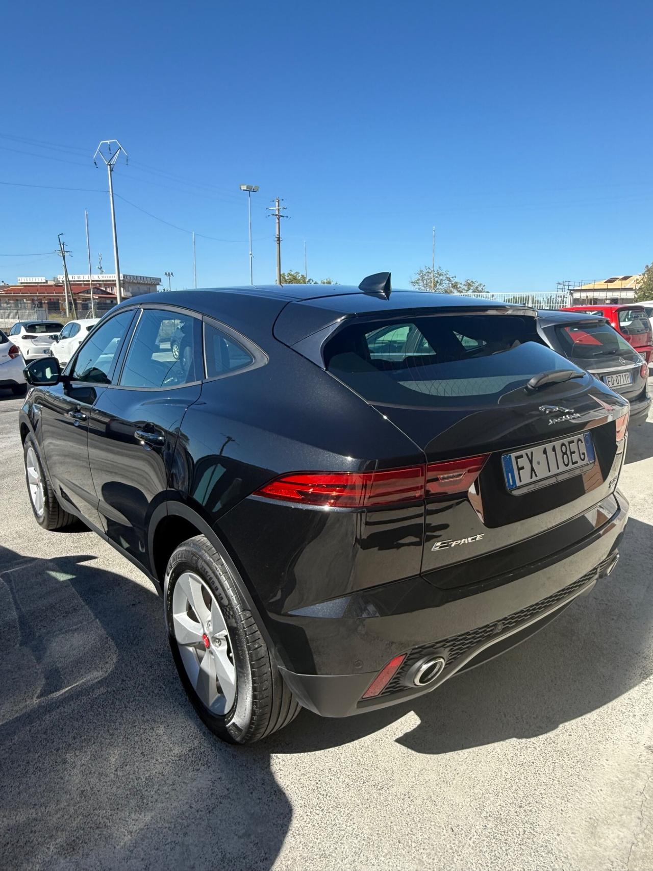 Jaguar E-Pace 2.0D 150 CV AWD R-Dynamic S
