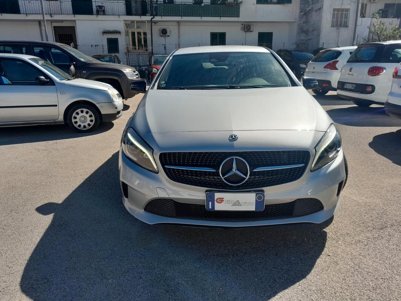 Mercedes-benz A 180 A 180 d Sport