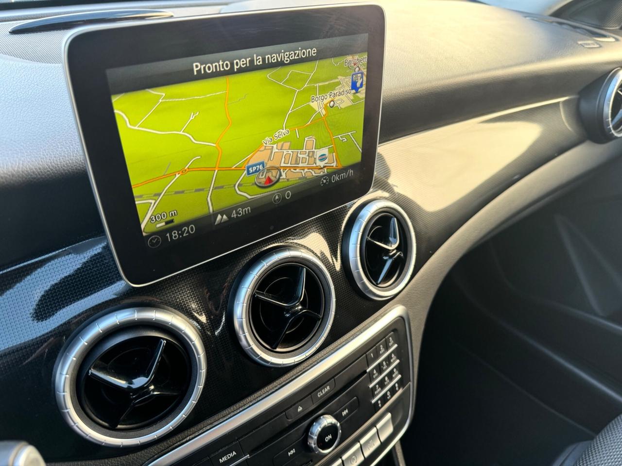 MERCEDES CLA 200d S.B. Sport - Tetto Led Navi