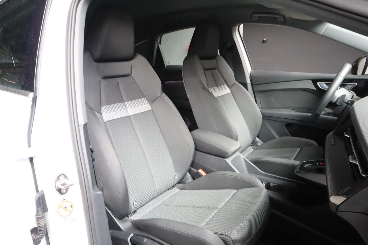 Audi Q4 45 e-tron 286 CV LED Camera ACC