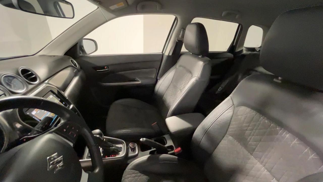 Suzuki Vitara 1.5 140V Hybrid A/T 4WD AllGrip Starview