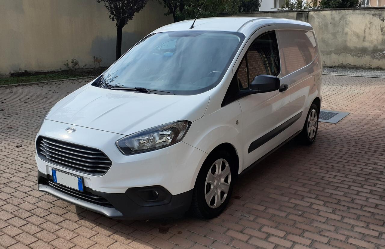 Ford Transit Courier allestito Cover HACCP Pronto Lavoro