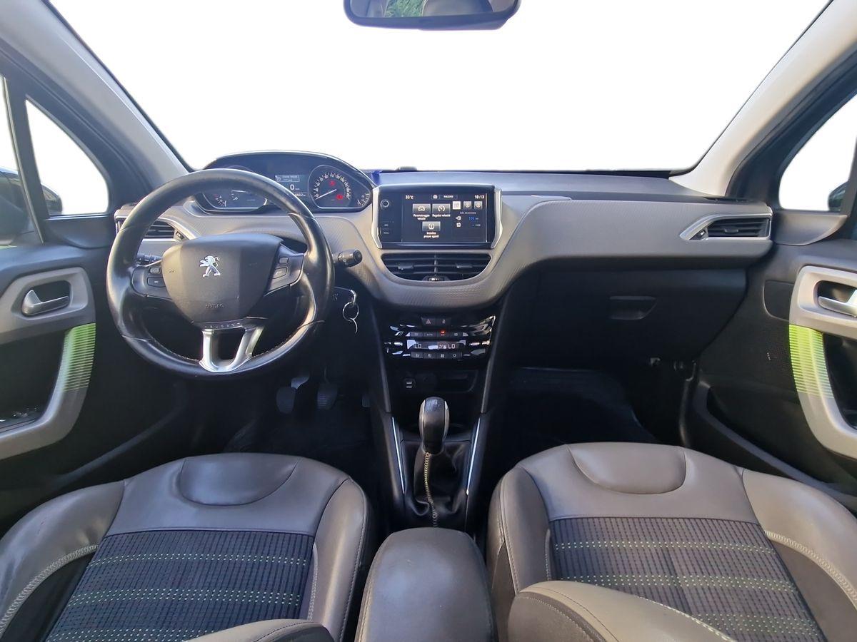 PEUGEOT 208 1.2 82CV ALLURE